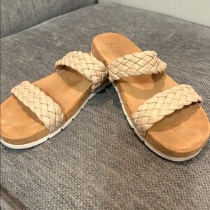 Braided‎ Sandals in Beige